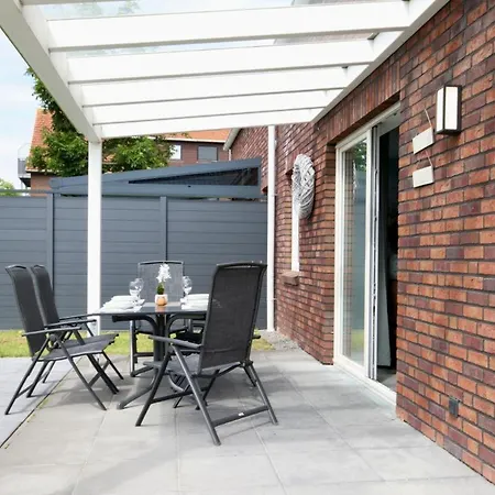 Am Kutterhafen 17 - Hafenglueck * Fedderwardersiel