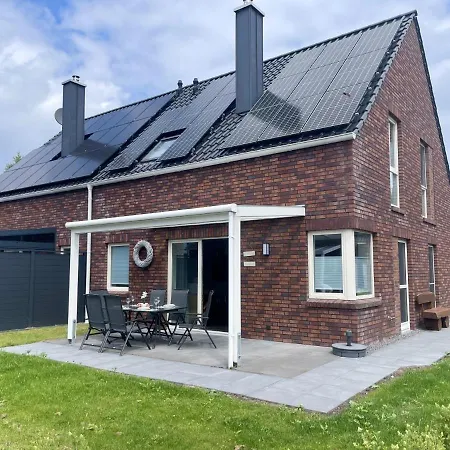 Holiday home Am Kutterhafen 17 - Hafenglueck Fedderwardersiel